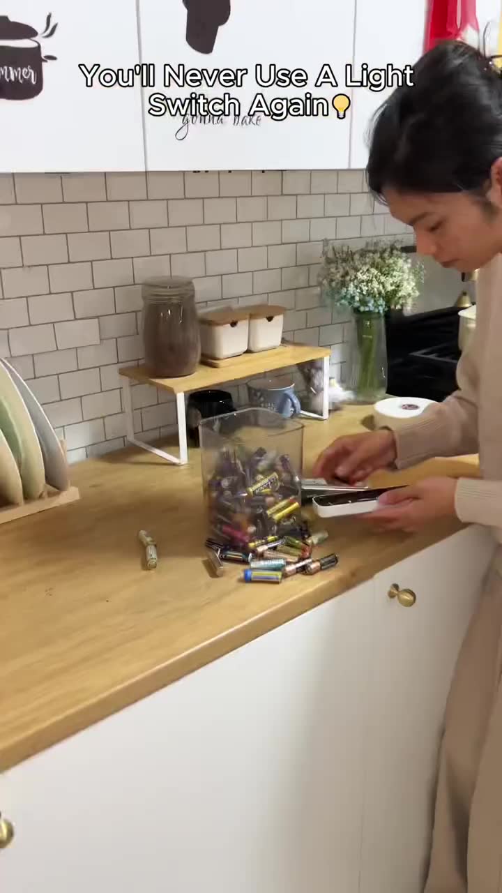 🎄🎁Why pay more? This under cabinet light save you more!!✨🎁💡💕            #cabinetlights #undercabinetlights #homelighting #ledlights #shinepal #motionsensor #christmasgiftideas #nightlight #tiktokshopblackfriday #kitchenlighting #lights